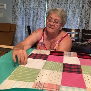 Meet your Posher, Sandra